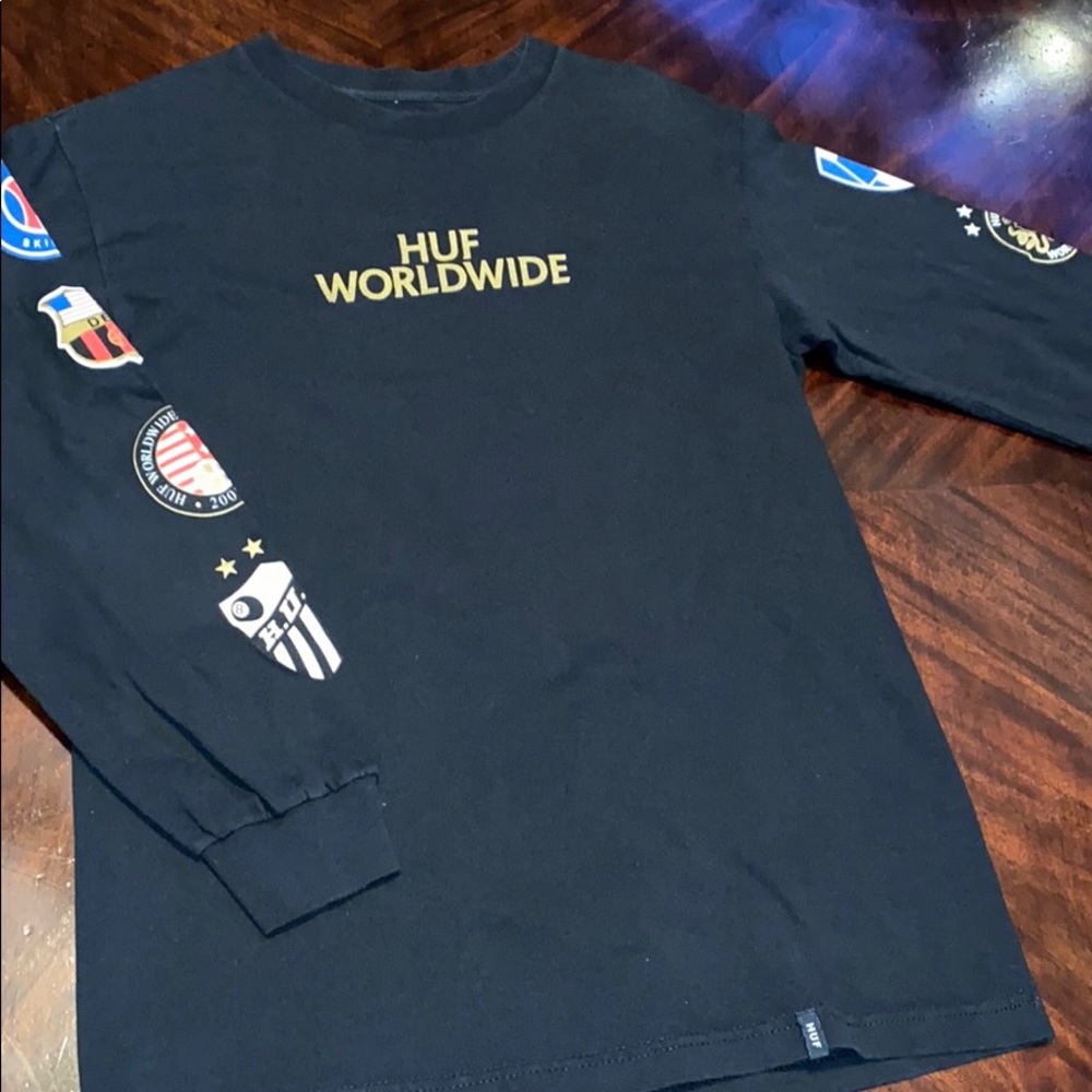 HUF T-shirt